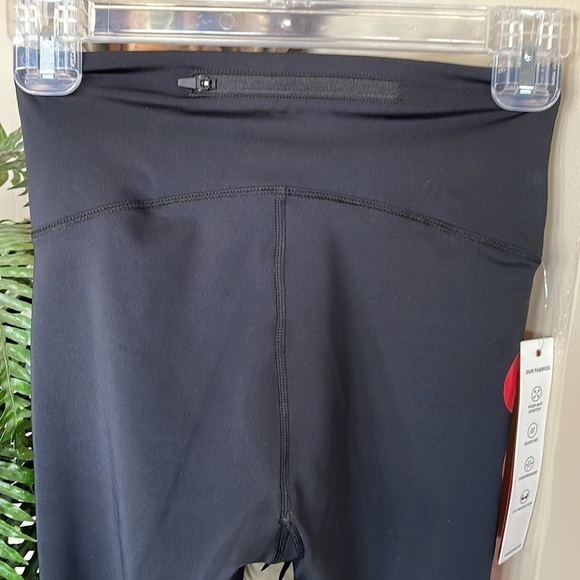Brand New Good American Performance Black w/ Red Stretch Compression Leggings - Picture 14 of 15